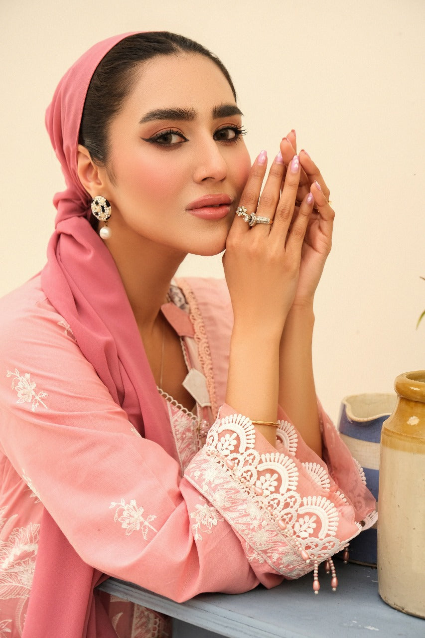 2B Saffron - Eshaal Mishkaat