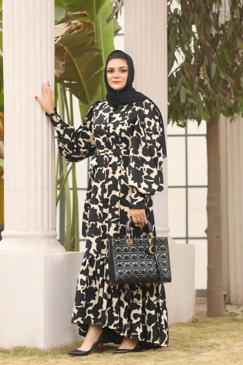 Boss Lady- Black - Eshaal Mishkaat