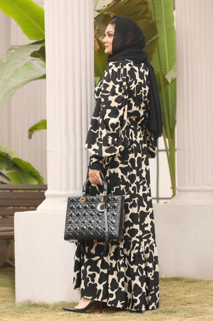 Boss Lady- Black - Eshaal Mishkaat