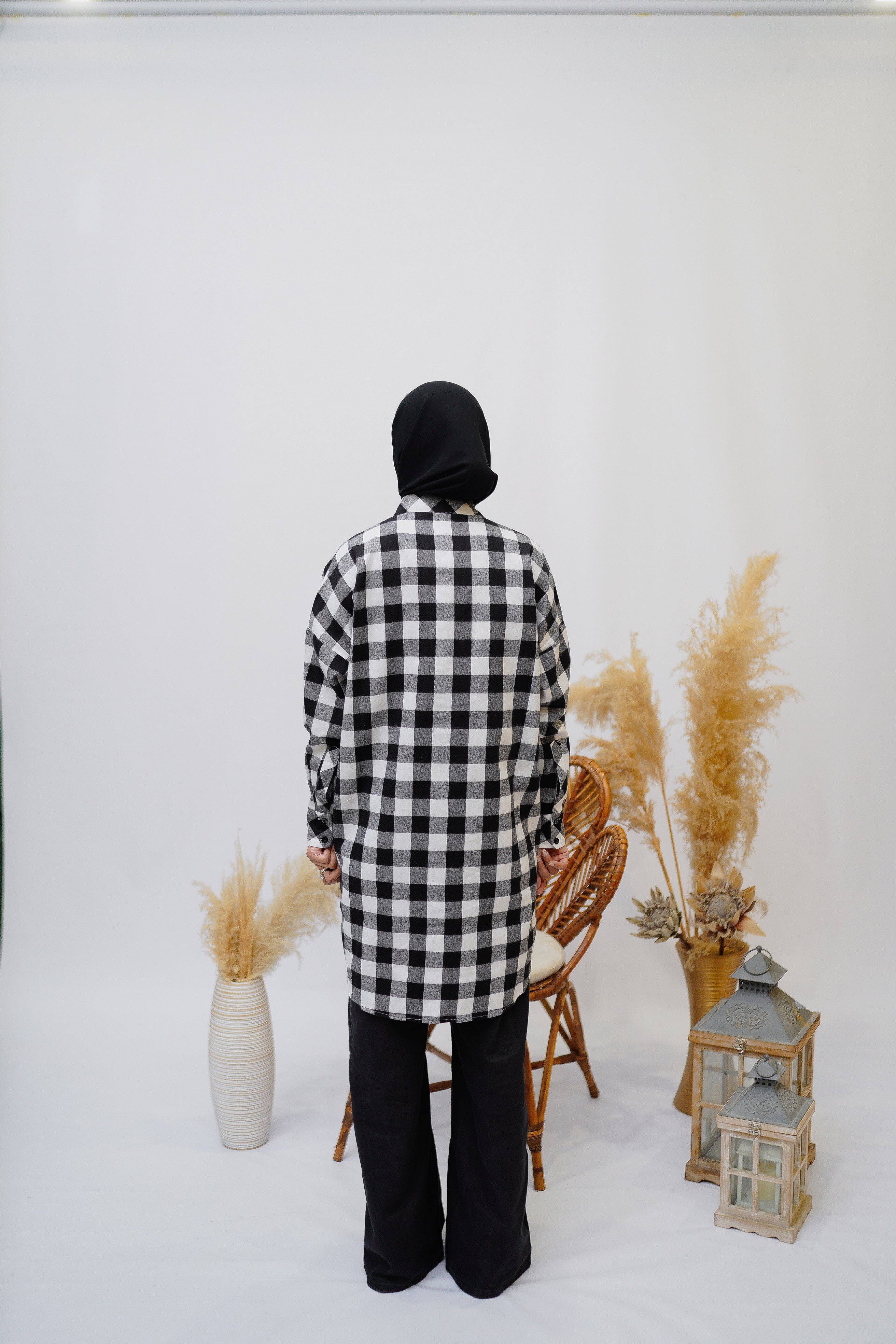 Black & White Flannel Shirt - Eshaal Mishkaat