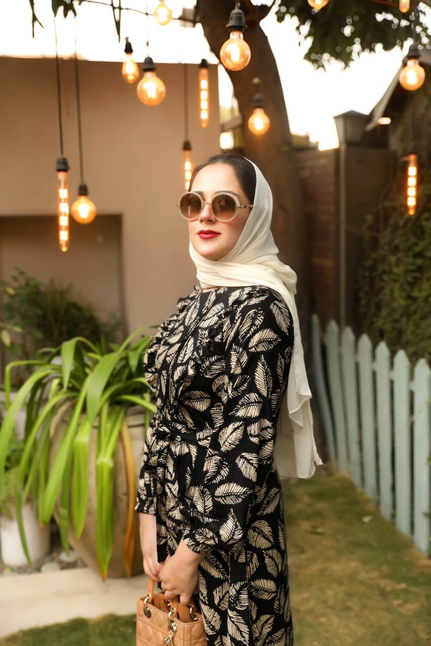 Ruffle Leaves - Black - Eshaal Mishkaat