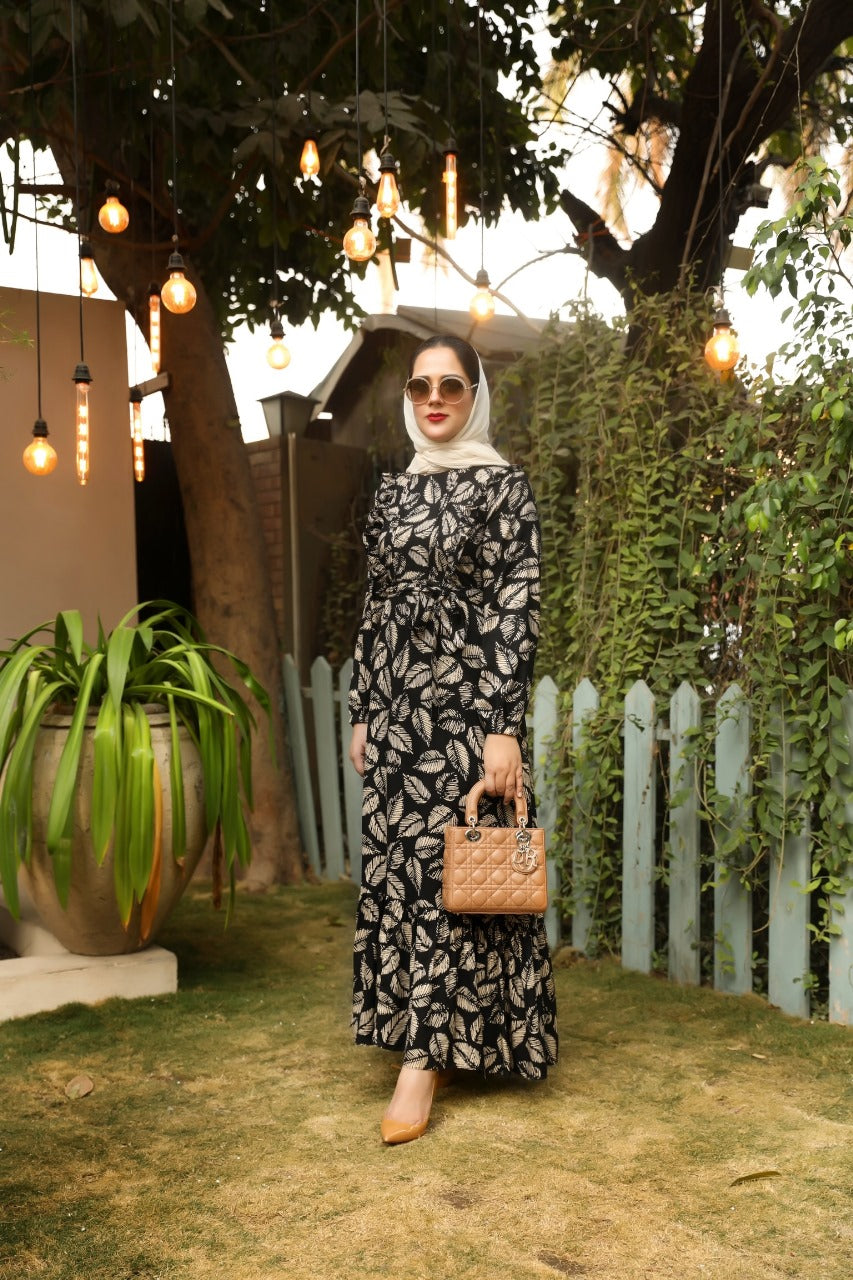 Ruffle Leaves - Black - Eshaal Mishkaat