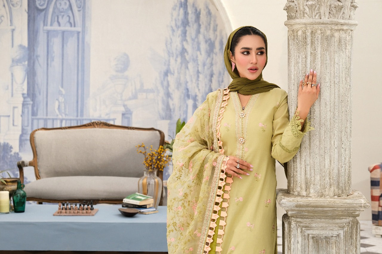 Glamour - Eshaal Mishkaat