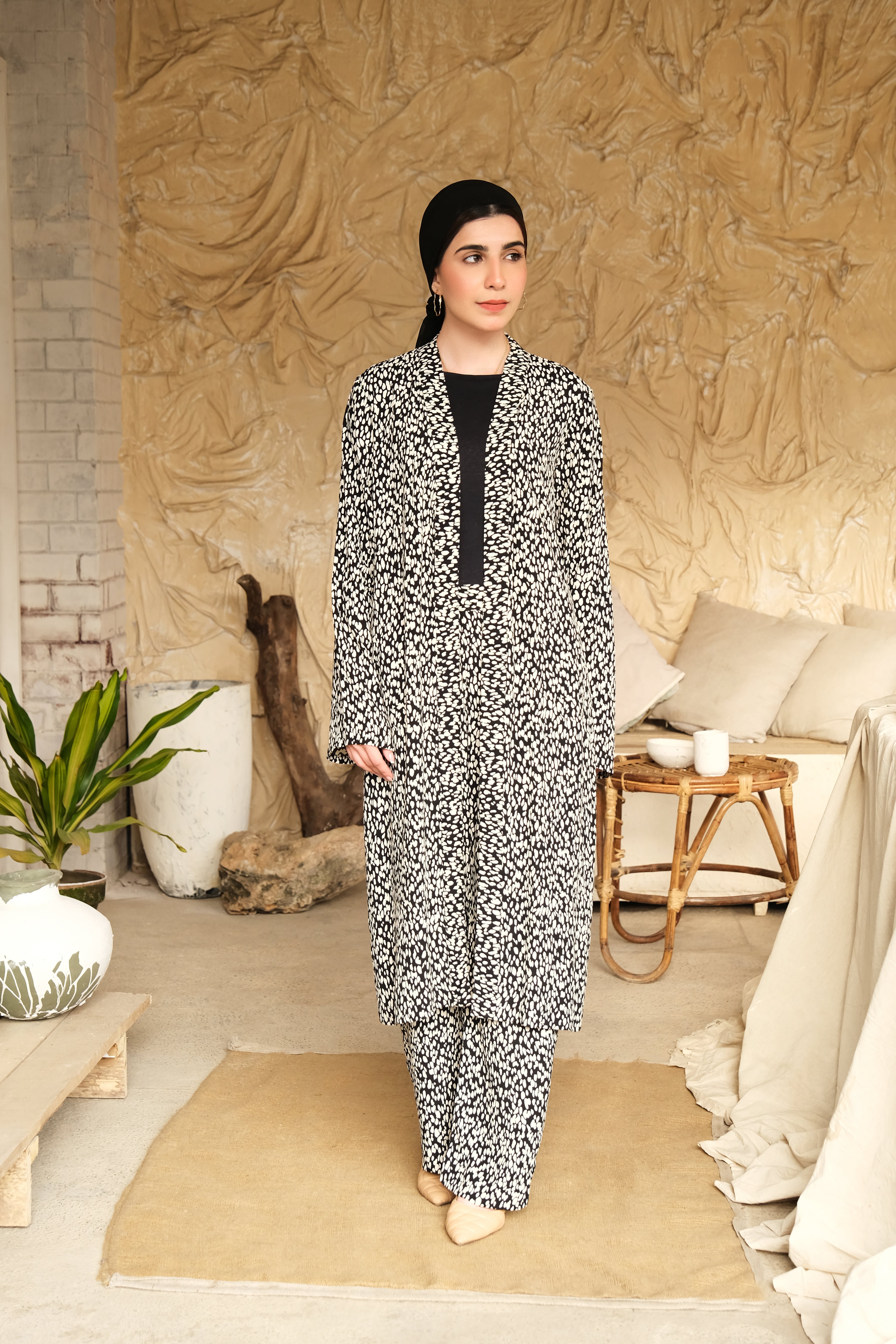 Black & White - 2 Piece Set